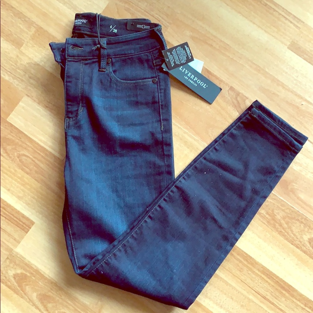 NWT Liverpool high-rise dark skinny jeans
